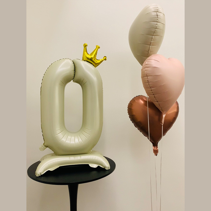 40 inch Crown Base Milk White  - đánh giá và giá Photography Of The Year 2025