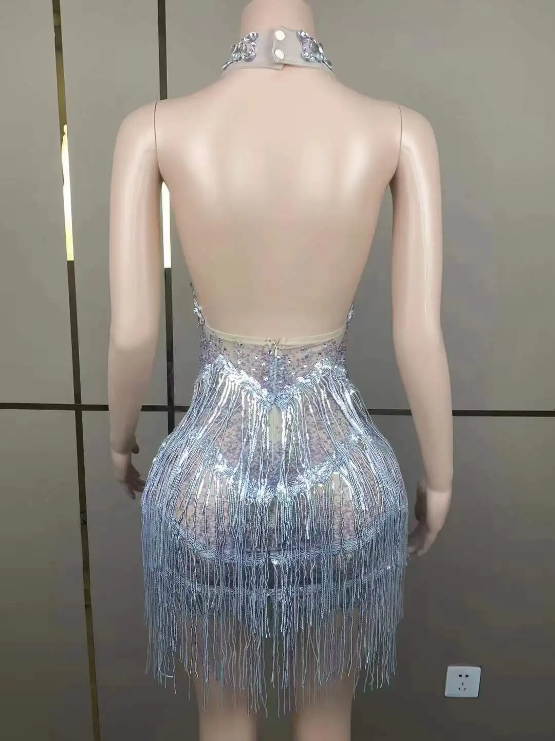 Nightout 2025 Women Sexy Backl - đánh giá và giá Photography Of The Year 2025